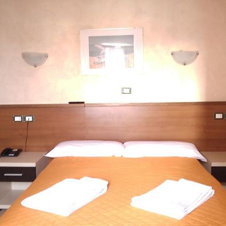 Affittacamere Parella Turin Bagian luar foto